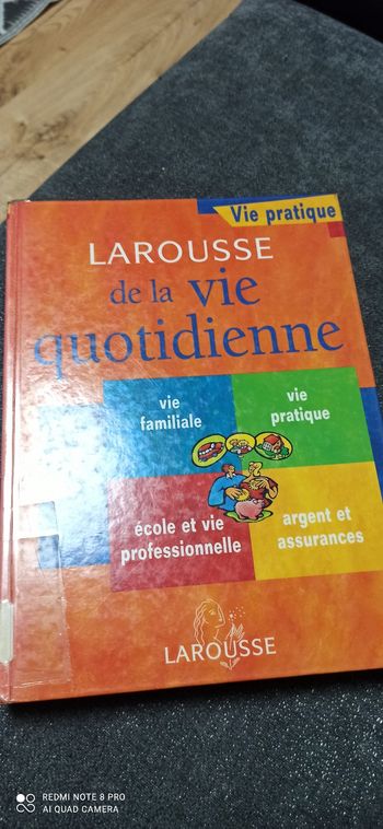 Larousse de la Vie quotidienne