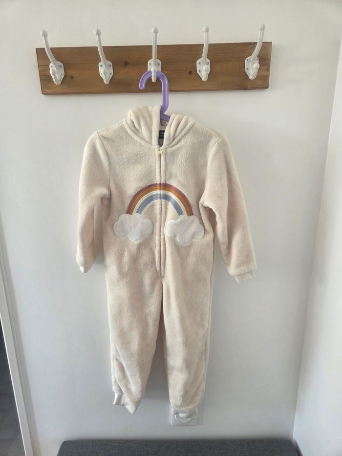 Trop mignonne combinaison licorne de chez Monoprix, taille 4 ans. - photo numéro 2