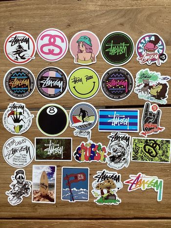 25 stickers Stussy
