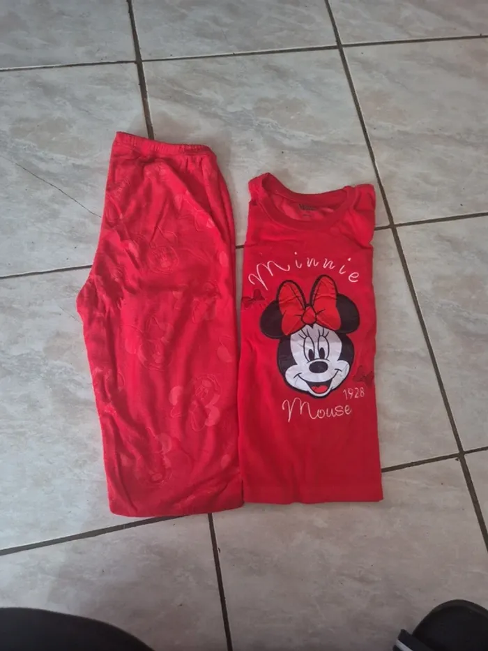 Pyjamas deux pièces minnie 2-3 ans - photo numéro 4