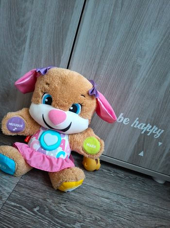 Peluche interéractif fisher-price 6/36M