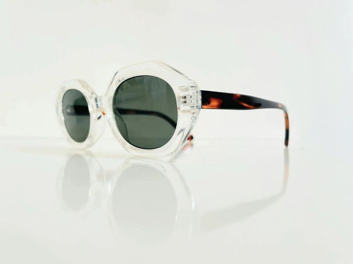 Lunette de soleil mixte transparente bras marron léopard uvprotection taille small - photo numéro 4