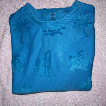 T-shirt bleu