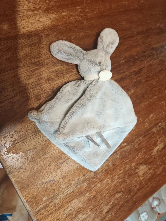 Doudou plat lapin J'aime mon doudou - photo numéro 2