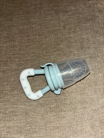 Sucette tétine pour goûter divers aliment neuf