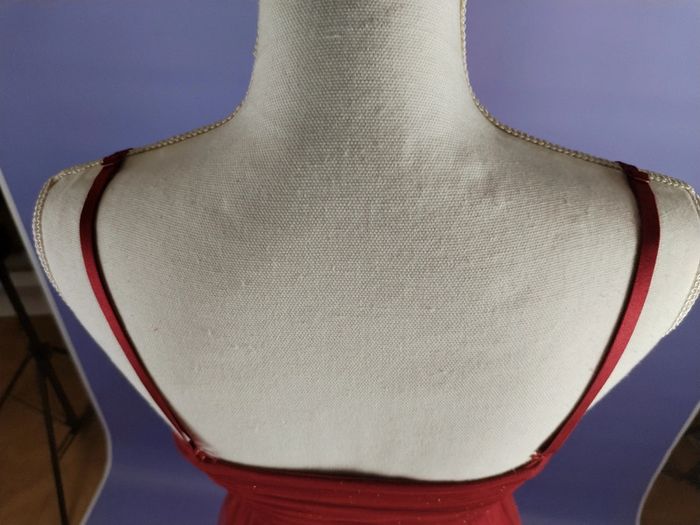 Robe rouge cocktail avec paillettes taille 36 - photo numéro 5