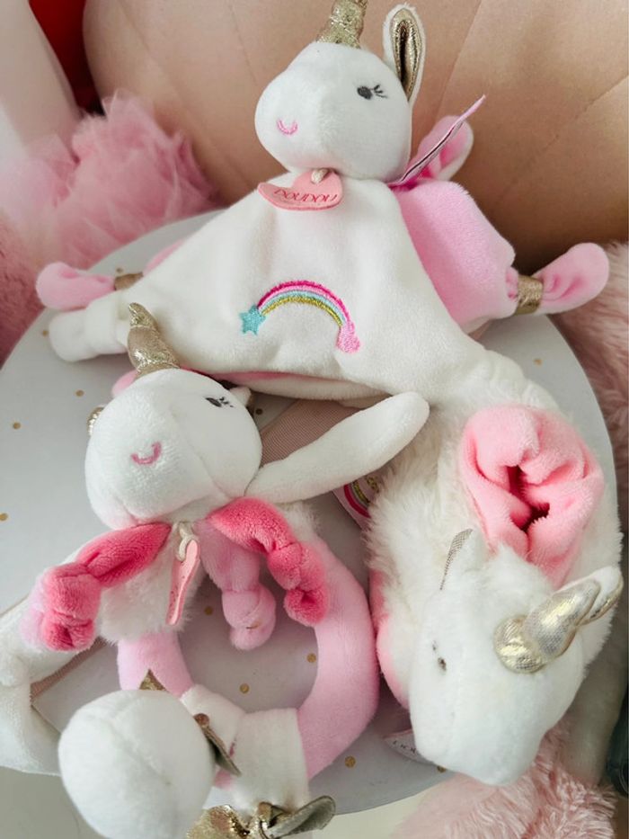 Chaussons doudou licorne bébé - photo numéro 8