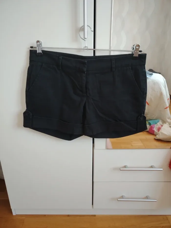 Short Jennyfer