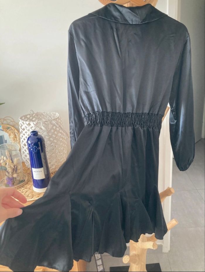 Petite robe noire - photo numéro 3