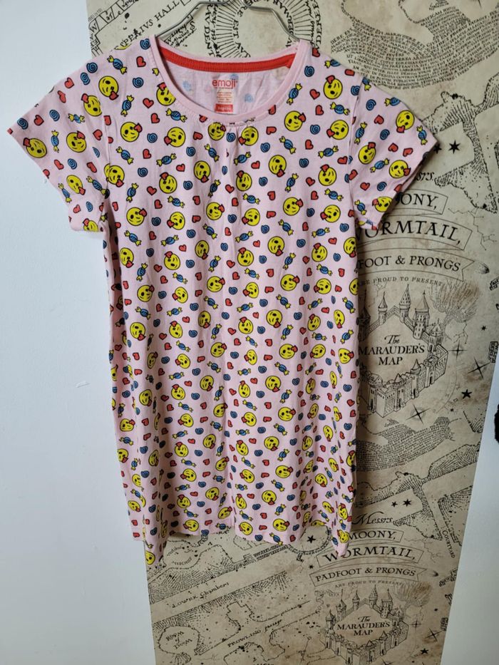 Chemise de nuit emoji