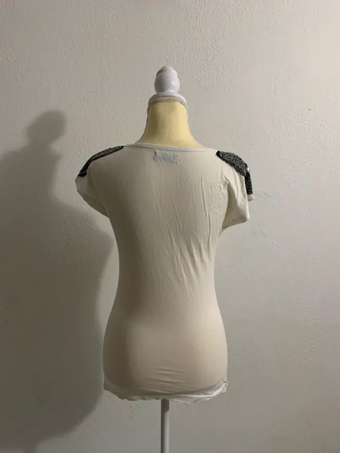 T-shirt blanc détails perlés ONLY – Taille XS - photo numéro 4