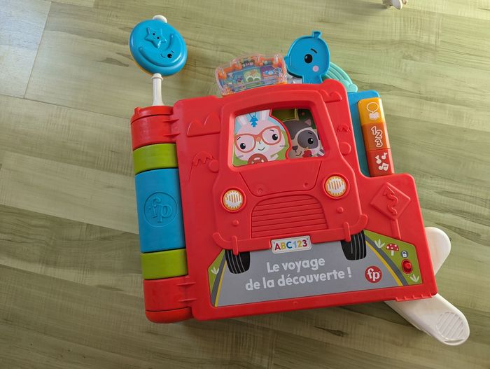 Grand livre d'activité Livre xxl FisherPrice - photo numéro 2