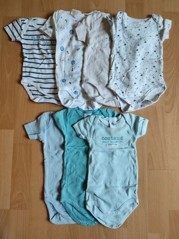 Lot de 7 bodies manches courtes en 3M