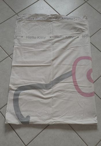 Housse de couette Hello Kitty blanche 140x190cm