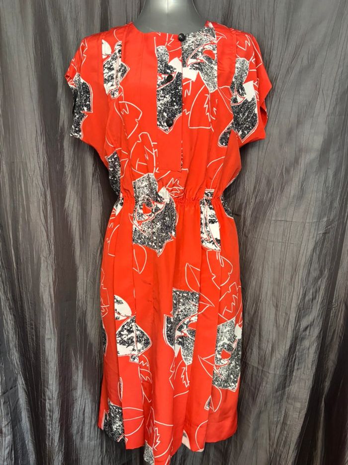 Belle robe d’été vintage vermillon imprimé graphique - photo numéro 6