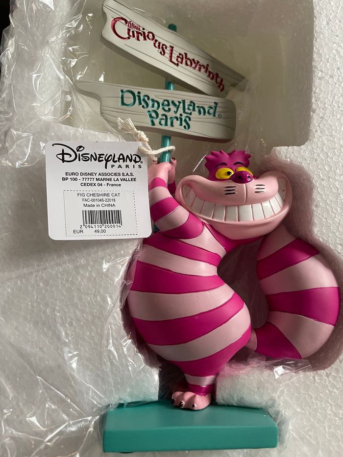 Disneyland Paris Cheshire alice aux pays des merveilles - photo numéro 3