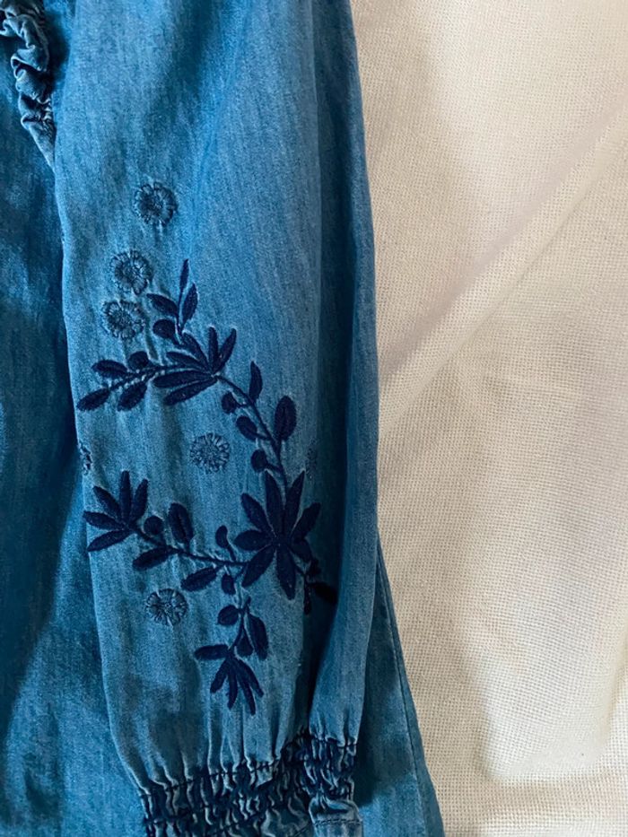Robe vertbaudet taille 7 ans - photo numéro 3