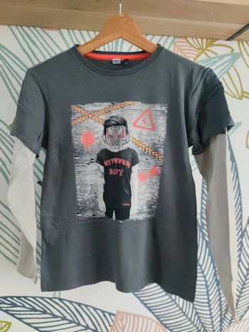 Tee shirt manches longues 3 pommes 11 12 ans