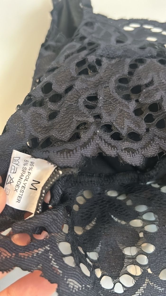 Top dentelles - photo numéro 3