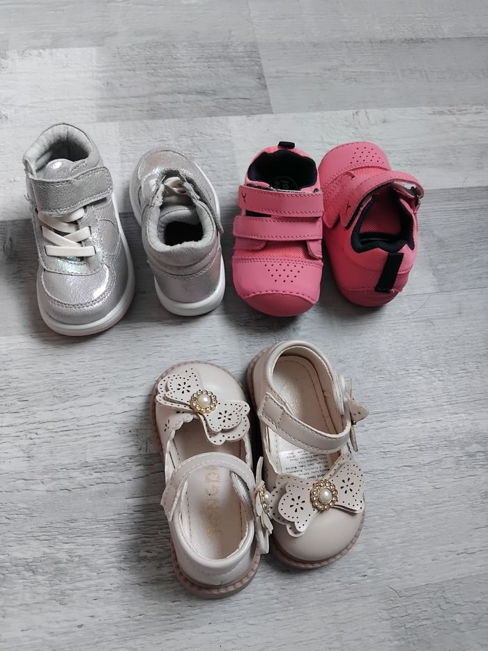 Lot chaussures bébé fille - photo numéro 2
