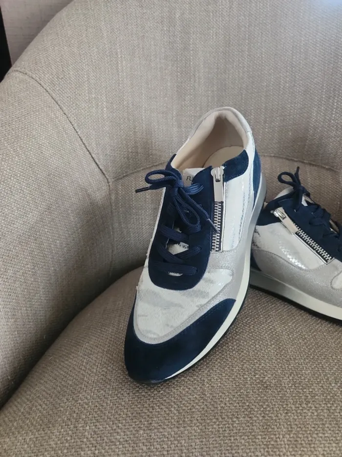 Baskets de ville Fugitive 40 bleu marine gris et blanc - photo numéro 2