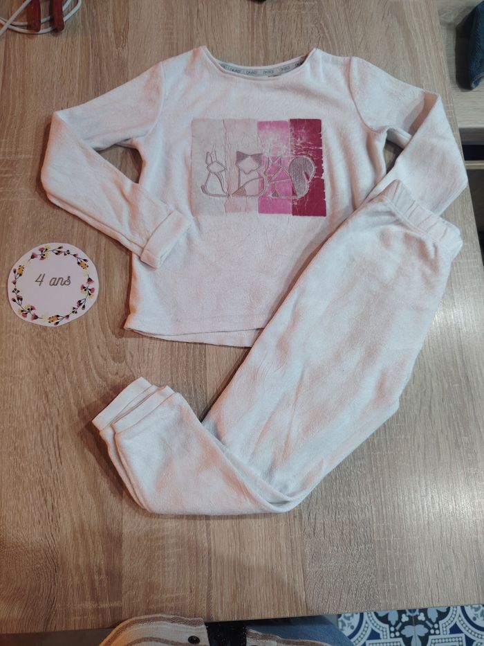 Lot de 3 Pyjamas fille 4ans Okaïdi - photo numéro 2