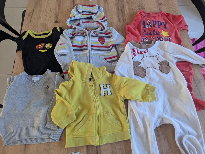 Lot vêtements garçon 9 mois