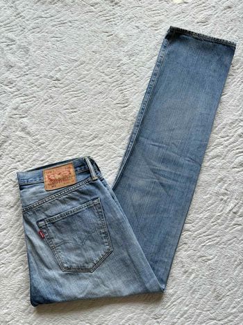 Jean levi’s 501 homme bleu clair effet délavé coupe regular straight droit taille W32 L/42 L34