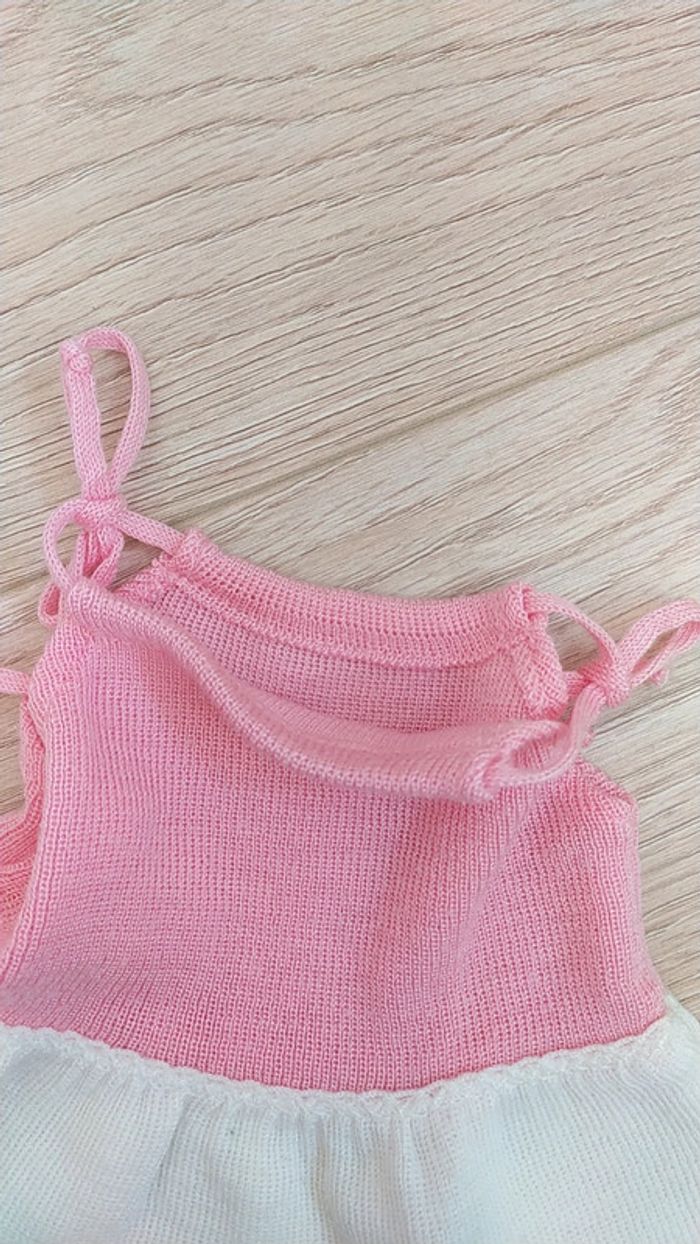 Robe 1 mois - photo numéro 3