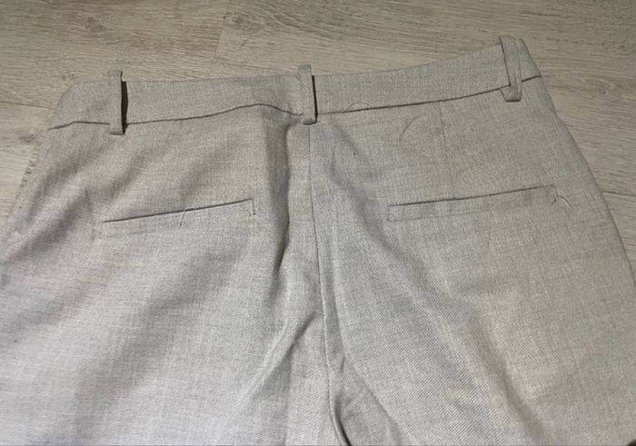 Pantalon tailleur gris clair - photo numéro 2