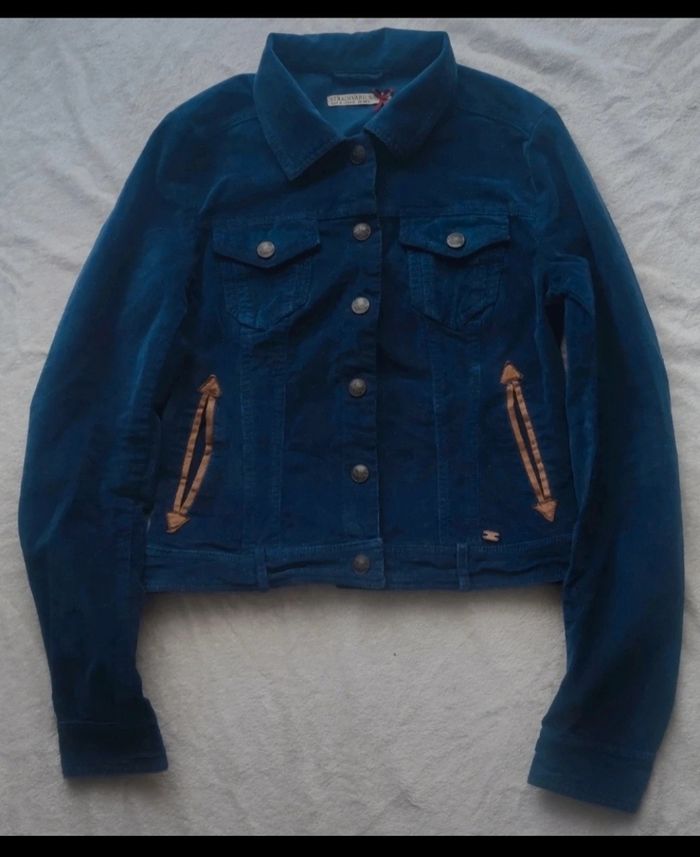 Veste en jean stradivarius en 36 - photo numéro 4