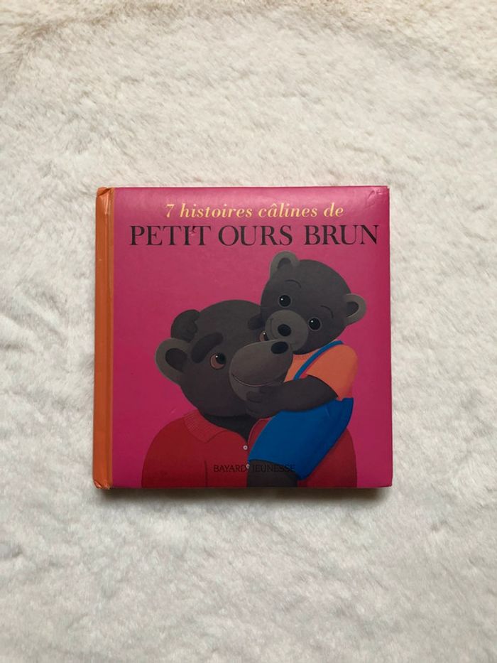 Livre 7 histoires câlines de Petit ours brun