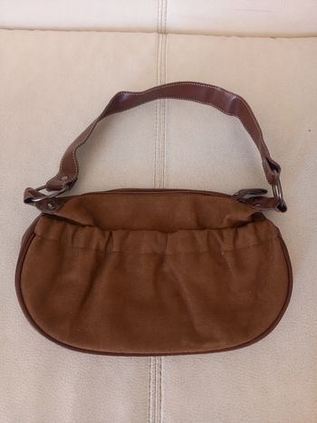 Petit sac à main en cuir retourner