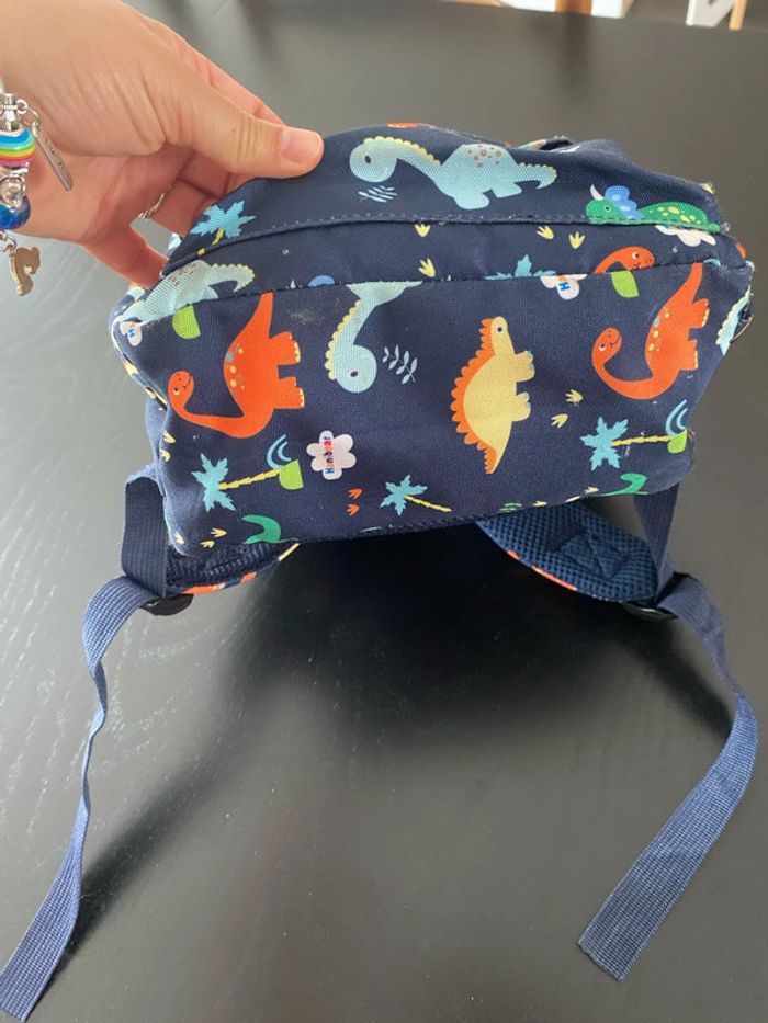 Cartable dinosaure - photo numéro 2
