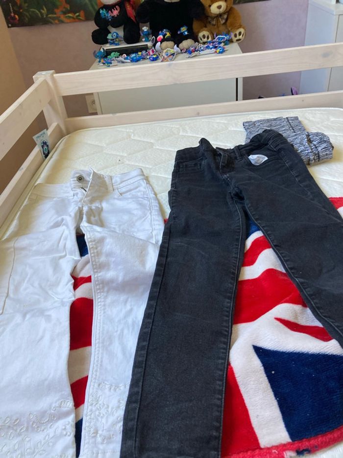 lot de pantalons Lewis et capitaine tortue