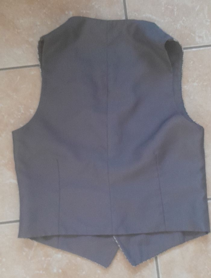 Gilet sans manche 10 ans - photo numéro 2