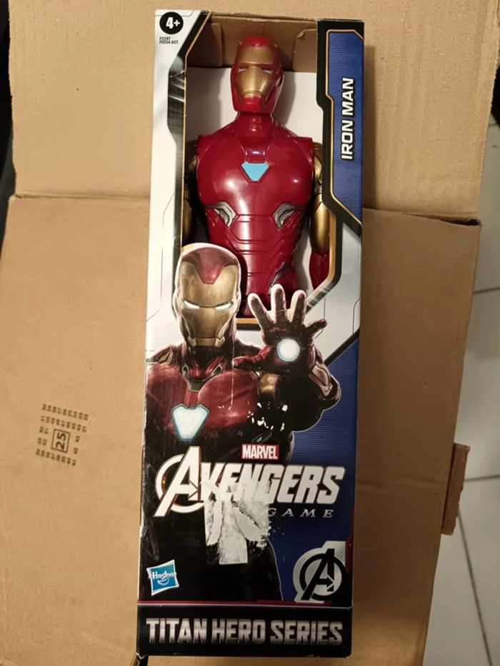 Figurine Marvel Avengers Iron Man neuve