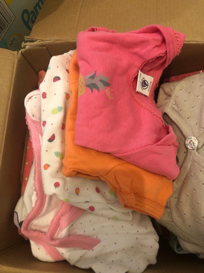 Lot 9 mois été fille