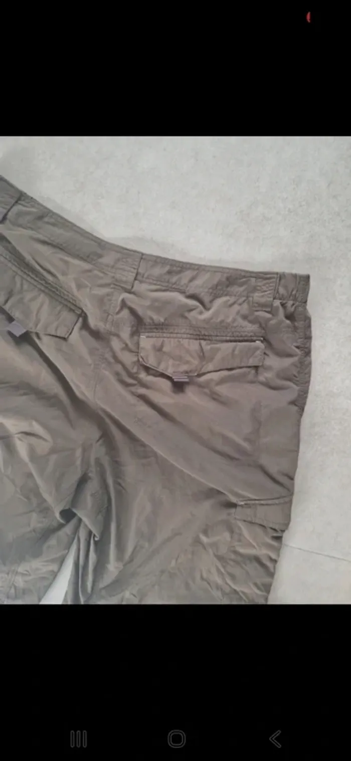 Short cargo randonnée  kaki Colombia vintage xxl très bon état - photo numéro 3