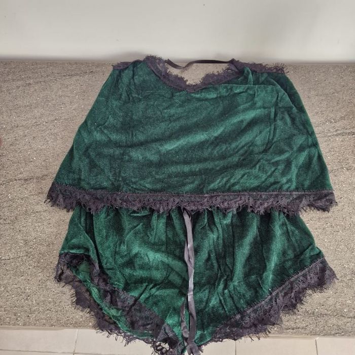 Ensemble short + top