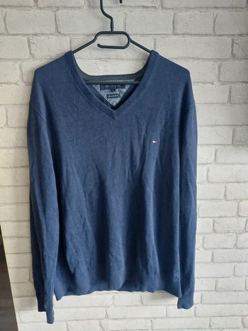 Pull Tommy Hilfiger taille XL
