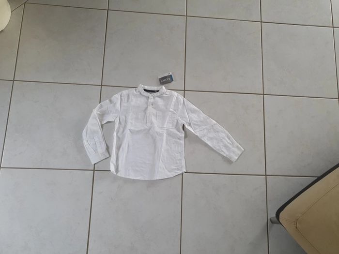 Chemise ML garçon blanche 8 ans Neuf LC1