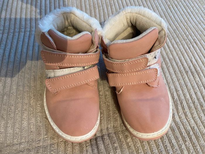 Chaussures 26