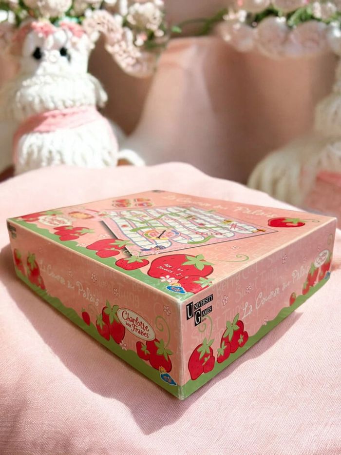Lot Jeu Charlotte aux Fraises Course au Palais + Poupées 2001-2008 - photo numéro 19