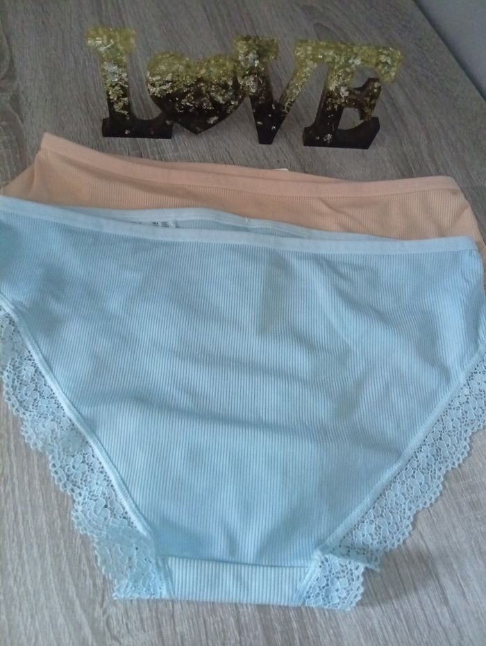 Joli lot de 2 culottes p'tite dentelle  dû XL - photo numéro 7