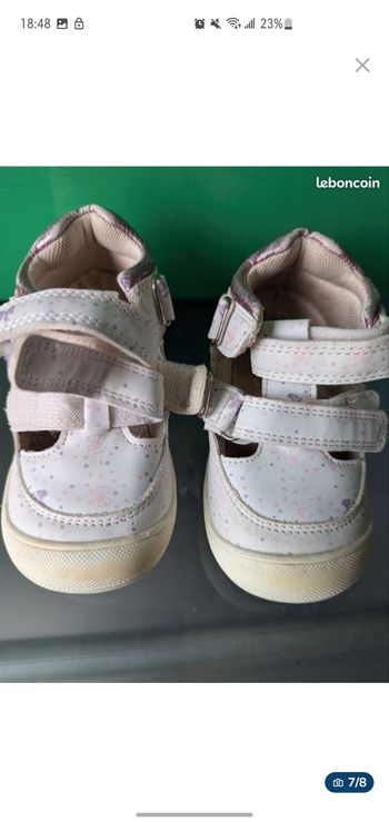 Chaussures T22