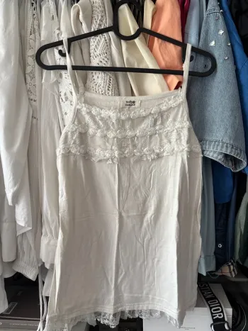 Débardeur dentelle