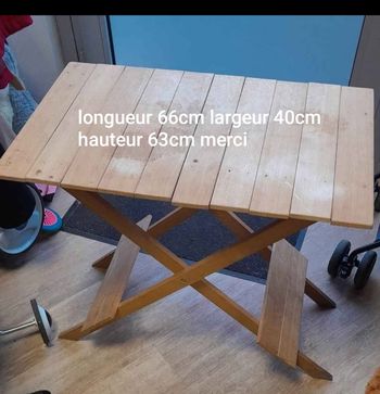Petite table