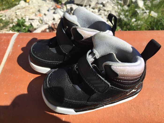 Basket jordan pointure 21 - photo numéro 6