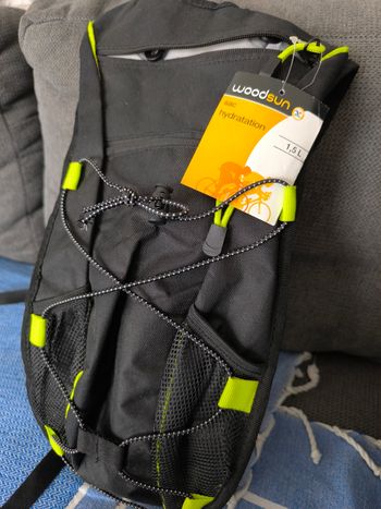 Sac hydratation woodsun 1.5L neuf
